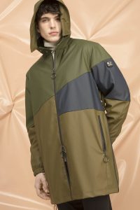 DGM008 MAN RAIN PARKA
