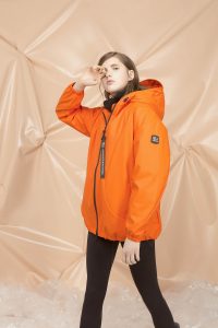 DGW002 WOMAN RAIN PARKA