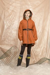 DGW005 WOMAN RAIN PARKA